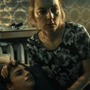 Czarne stokrotki - galeria zdjęć - filmweb
