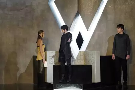 Inhumans - galeria zdjęć - filmweb