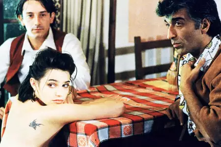 Betty - galeria zdjęć - filmweb