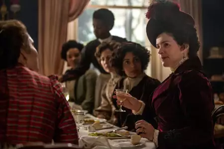 Howards End - galeria zdjęć - filmweb