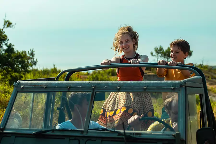 Niezwykłe lato z Tess - galeria zdjęć - filmweb