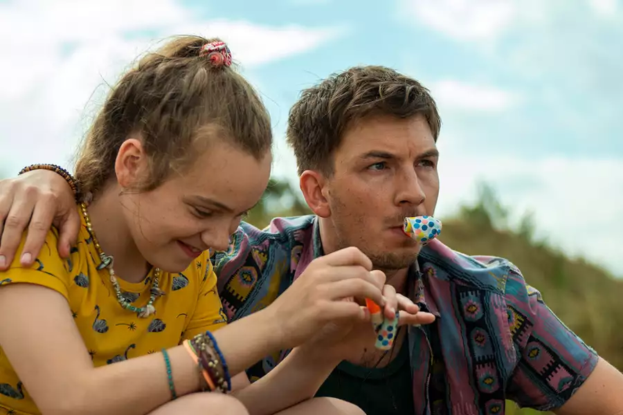 Niezwykłe lato z Tess - galeria zdjęć - filmweb