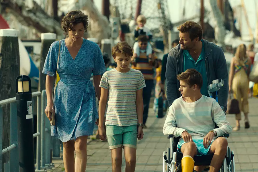 Niezwykłe lato z Tess - galeria zdjęć - filmweb