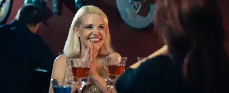 Moja ulubiona dziewczyna - galeria zdjęć - filmweb