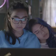 Mismatched - galeria zdjęć - filmweb