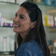 Olivia Munn w Znajomi i sąsiedzi