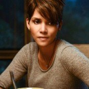 Extant - galeria zdjęć - filmweb