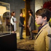 Extant: Przetrwanie - galeria zdjęć - filmweb