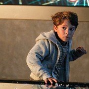 Extant - galeria zdjęć - filmweb