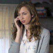 Crashing - galeria zdjęć - filmweb