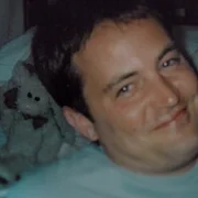 The One About Matthew Perry - galeria zdjęć - filmweb