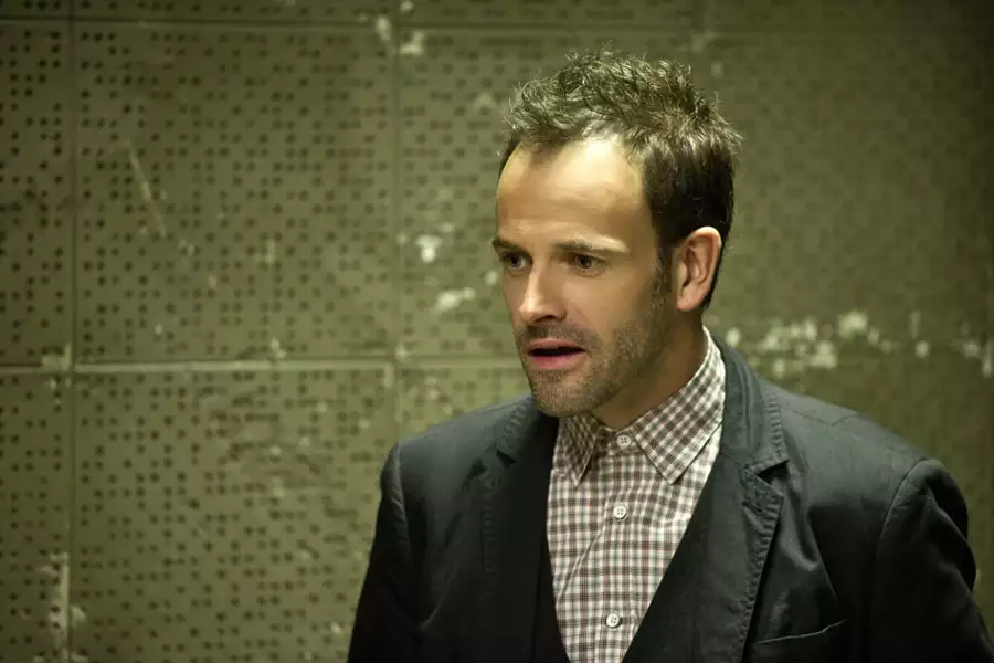 Elementary - galeria zdjęć - filmweb