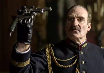Oficer i szpieg - galeria zdjęć - filmweb