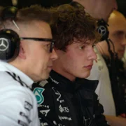 Formuła 1: Jazda o życie - galeria zdjęć - filmweb