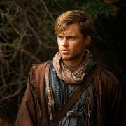 Extinct - galeria zdjęć - filmweb