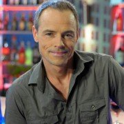 Pierwsza miłość - galeria zdjęć - filmweb