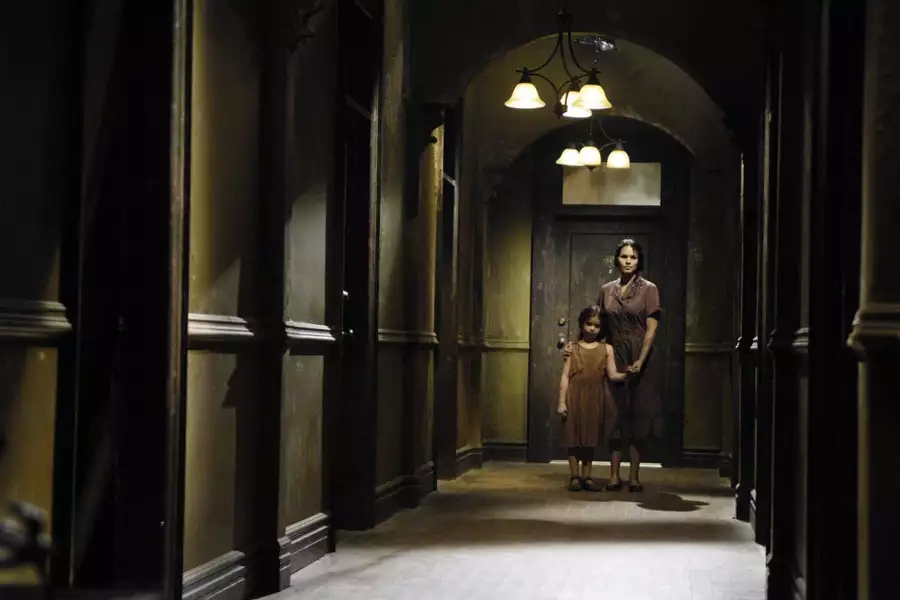 Echo - galeria zdjęć - filmweb