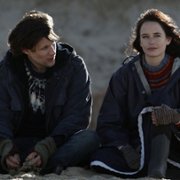 Womb - galeria zdjęć - filmweb