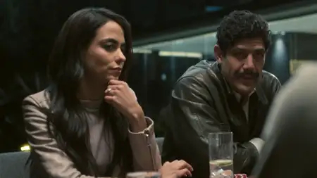 Santita - galeria zdjęć - filmweb