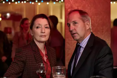 River - galeria zdjęć - filmweb