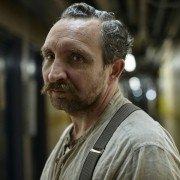 River - galeria zdjęć - filmweb