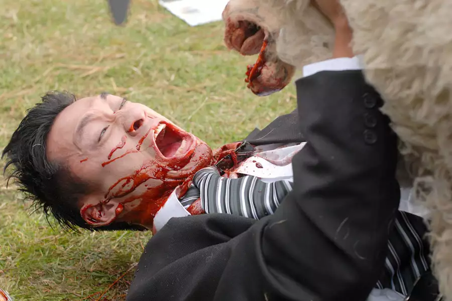 Czarna owca - galeria zdjęć - filmweb
