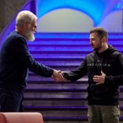 My Next Guest with David Letterman and Volodymyr Zelenskyy - galeria zdjęć - filmweb