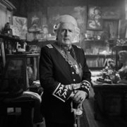 Hrabia - galeria zdjęć - filmweb