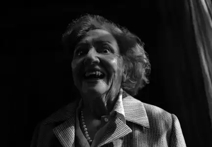 Hrabia - galeria zdjęć - filmweb