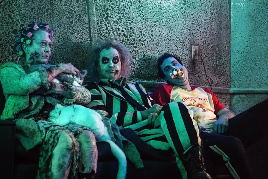 Beetlejuice Beetlejuice - galeria zdjęć - filmweb