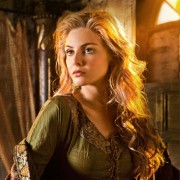 Tamsin Egerton w Camelot