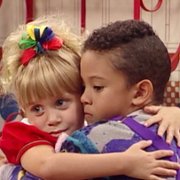 Full House - galeria zdjęć - filmweb