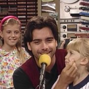 Full House - galeria zdjęć - filmweb