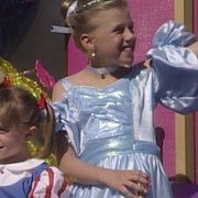 Full House - galeria zdjęć - filmweb