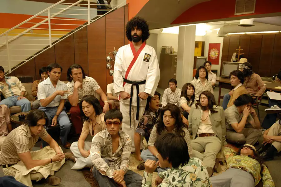 Finishing the Game: The Search for a New Bruce Lee - galeria zdjęć - filmweb