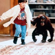 Dunston Checks In - galeria zdjęć - filmweb