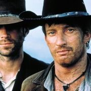 Dust - galeria zdjęć - filmweb