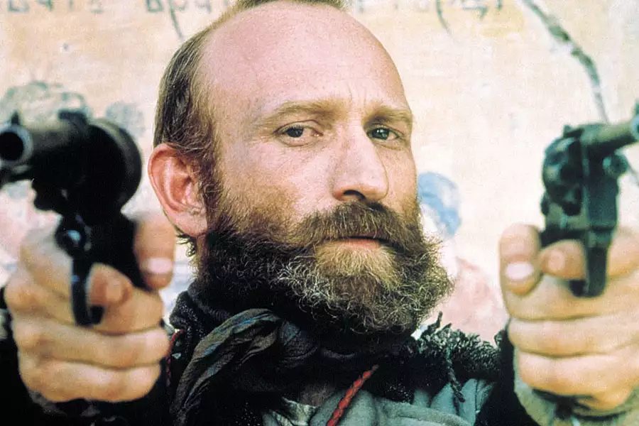 Proch i pył - galeria zdjęć - filmweb
