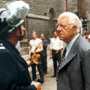 Deux hommes dans la ville - galeria zdjęć - filmweb