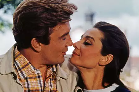 Dwoje na drodze - galeria zdjęć - filmweb