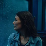 Być kochaną - galeria zdjęć - filmweb