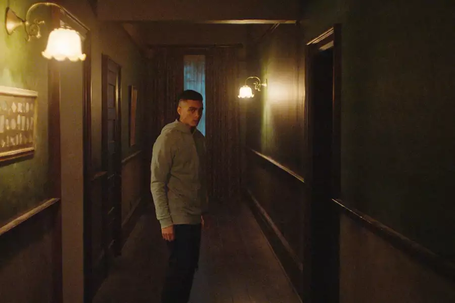 October Faction - galeria zdjęć - filmweb