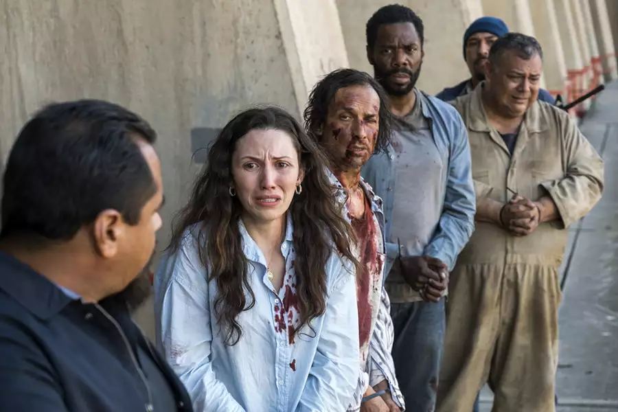 Fear the Walking Dead - galeria zdjęć - filmweb