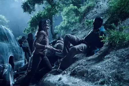 Fear the Walking Dead - galeria zdjęć - filmweb