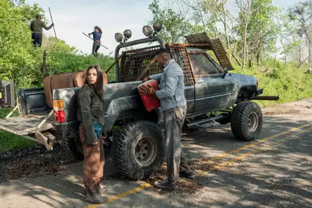 Fear the Walking Dead - galeria zdjęć - filmweb