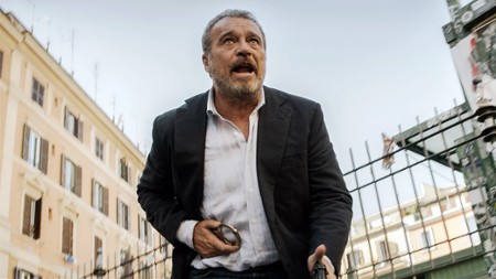 Sezon 1 Odcinek 1 Pozory mylą: Część 1