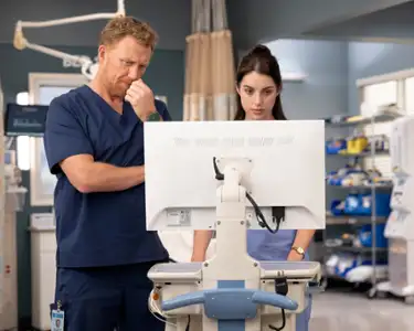 Chirurdzy - galeria zdjęć - filmweb