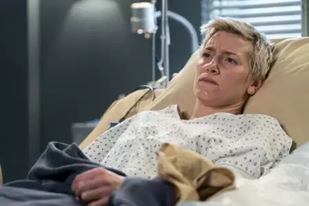 Chirurdzy - galeria zdjęć - filmweb