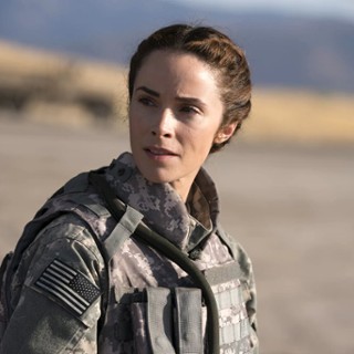 Dr Megan Hunt