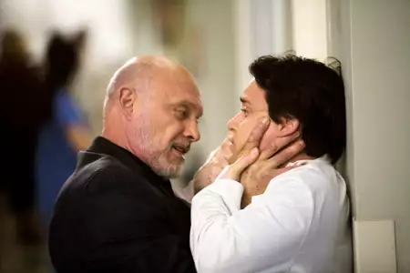 Chirurdzy - galeria zdjęć - filmweb